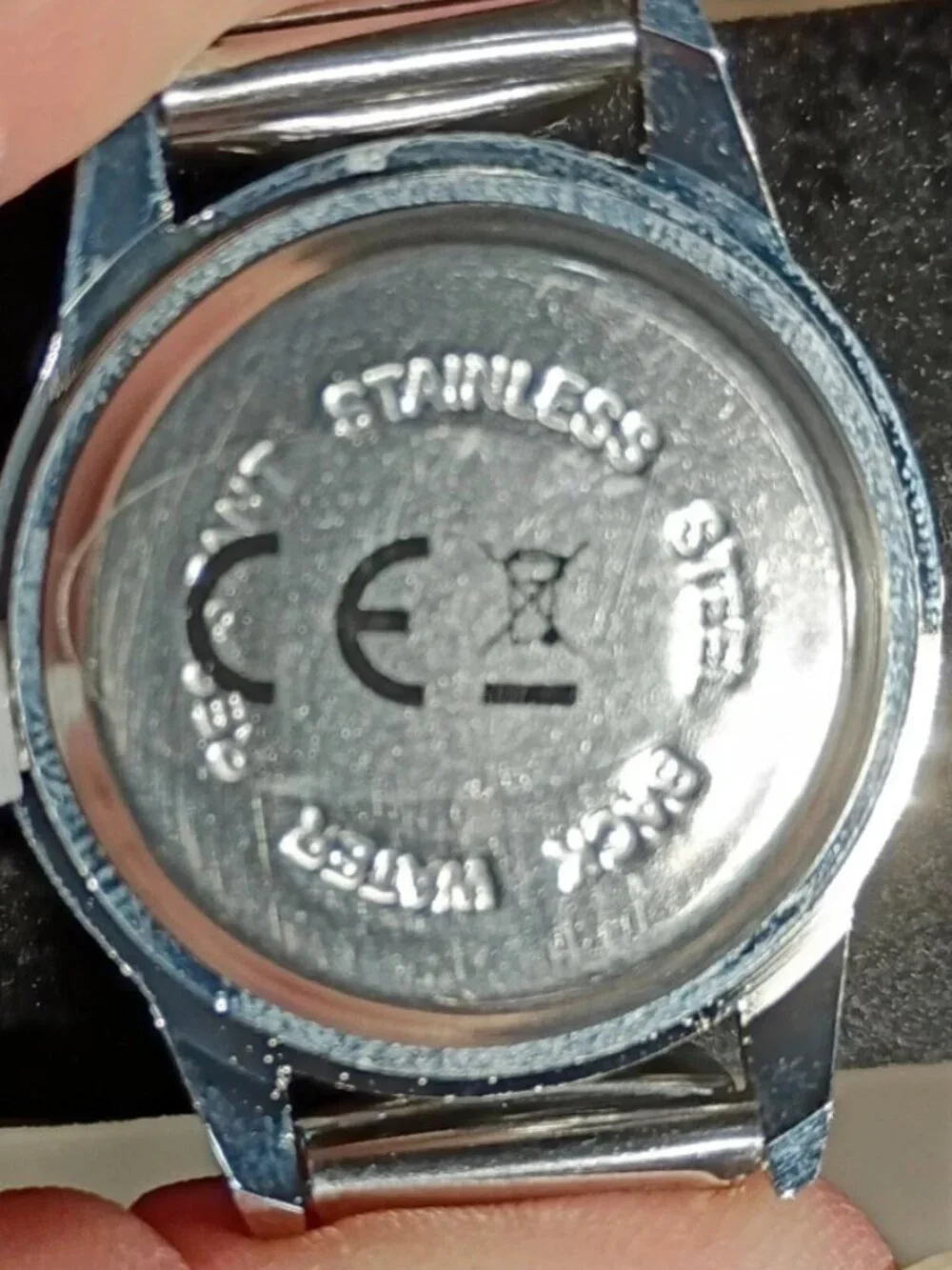 JewelryWe watch silver with stretch band